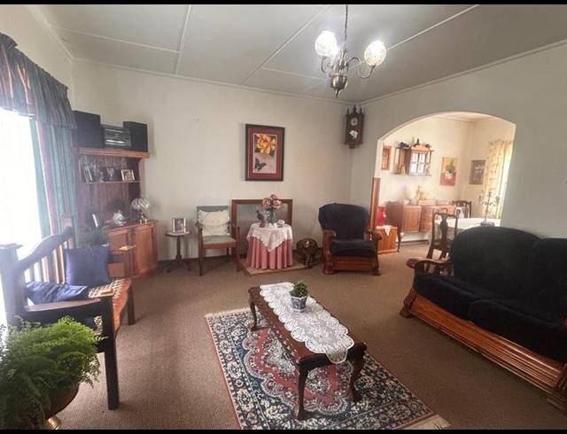 3 BEDROOM HOUSE FOR SALE IN MEYERVILLE